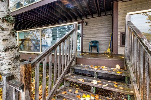 Bay Point Lakefront 1B Down - image 4