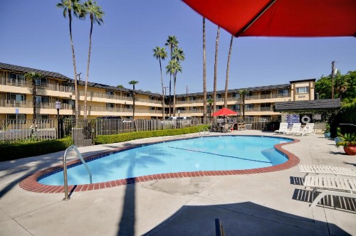 Vagabond Inn Whittier - image 10
