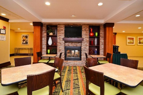 Fairfield Inn & Suites Cherokee - image 6