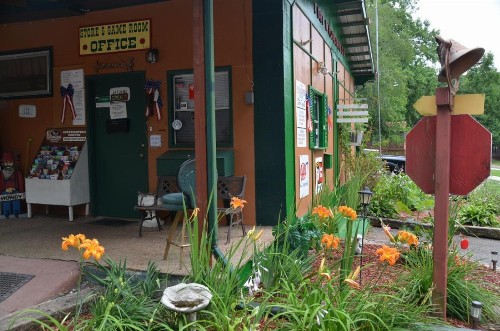 Ft. Wilderness RV Park and Campground - image 6