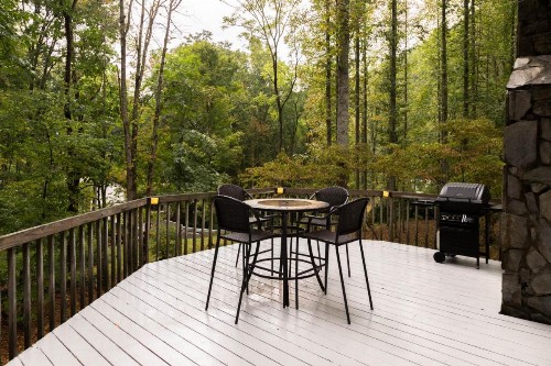2 Bed 2 Bath Vacation home in Whittier I - image 9