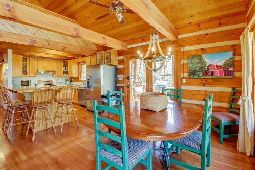 2 Bed 2 Bath Vacation home in Whittier IV - image 10