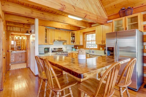 2 Bed 2 Bath Vacation home in Whittier IV - image 7