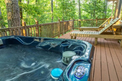 2 Bed 2 Bath Vacation home in Whittier V - image 9