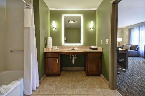 Homewood Suites by Hilton at The Waterfront - image 12