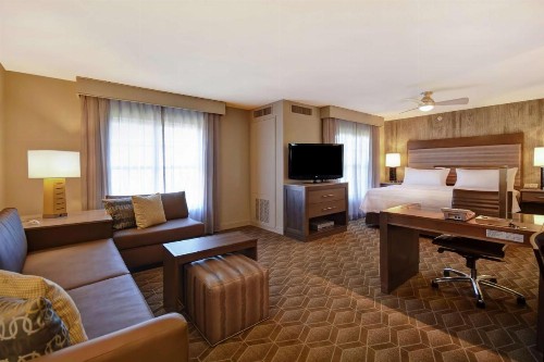 Homewood Suites by Hilton at The Waterfront - image 20
