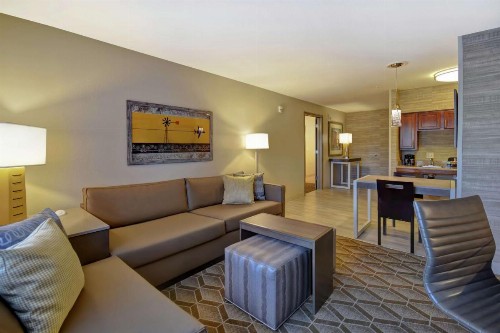 Homewood Suites by Hilton at The Waterfront - image 3