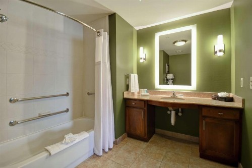 Homewood Suites by Hilton at The Waterfront - image 33