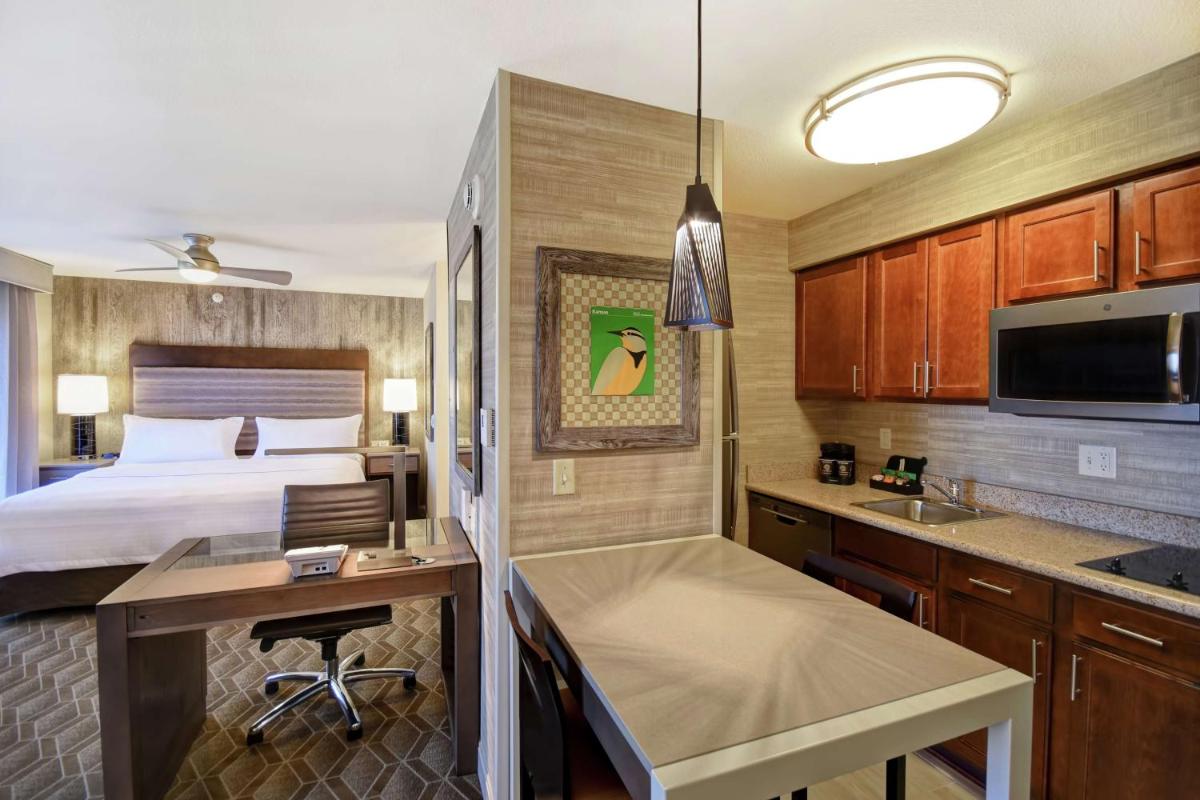 Homewood Suites by Hilton at The Waterfront - image 6