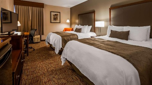 Best Western Plus Wichita West Airport Inn - image 17