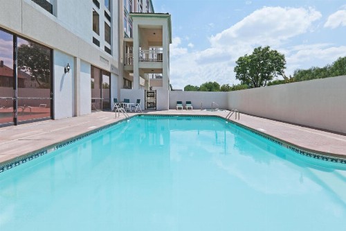 Wyndham Garden Wichita Downtown - image 22