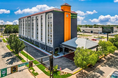 Wyndham Garden Wichita Downtown - image 40