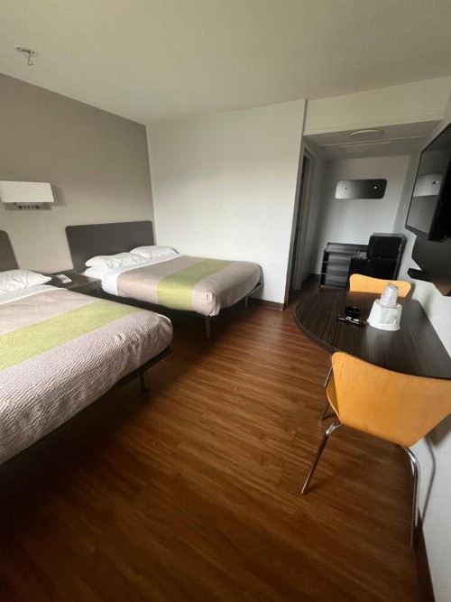 Motel 6-Wichita KS - image 25