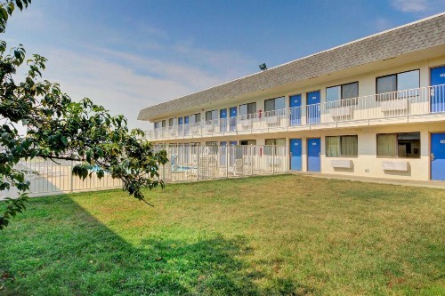 Motel 6-Wichita KS - image 41