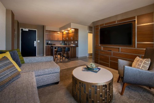 Wichita Marriott - image 27