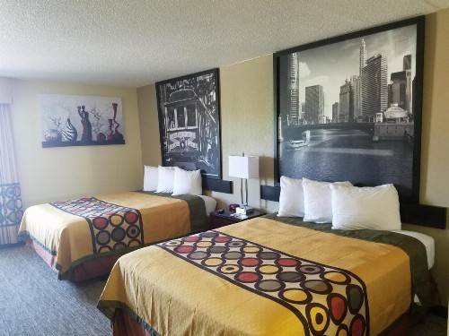 Super 8 by Wyndham Wichita North - image 40