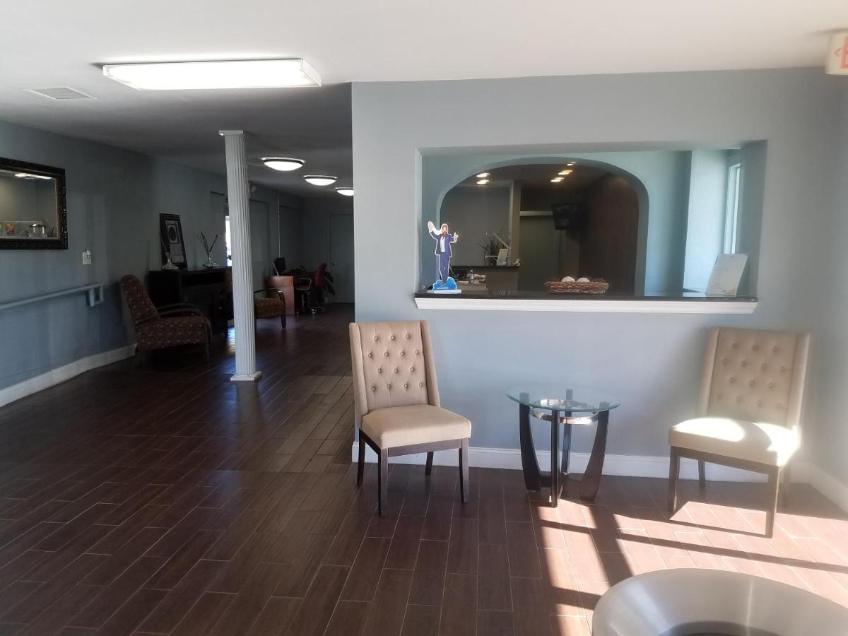 Days Inn & Suites by Wyndham Wichita East - image 6