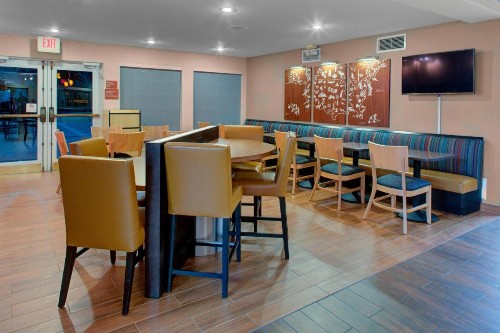 TownePlace Suites Wichita East - image 32