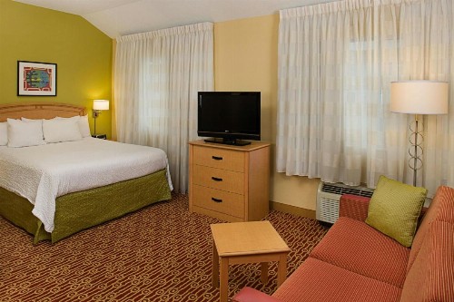 TownePlace Suites Wichita East - image 7