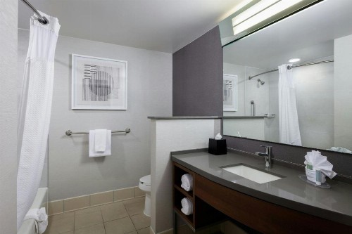Courtyard by Marriott Wichita at Old Town - image 16
