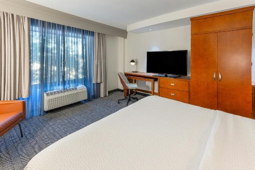 Courtyard by Marriott Wichita at Old Town - image 24