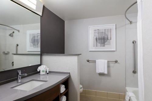 Courtyard by Marriott Wichita at Old Town - image 29