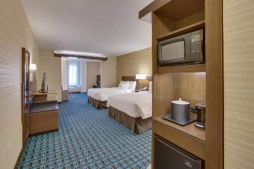 Fairfield Inn & Suites By Marriott Wichita East - image 24