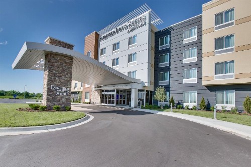 Fairfield Inn & Suites By Marriott Wichita East - image 4