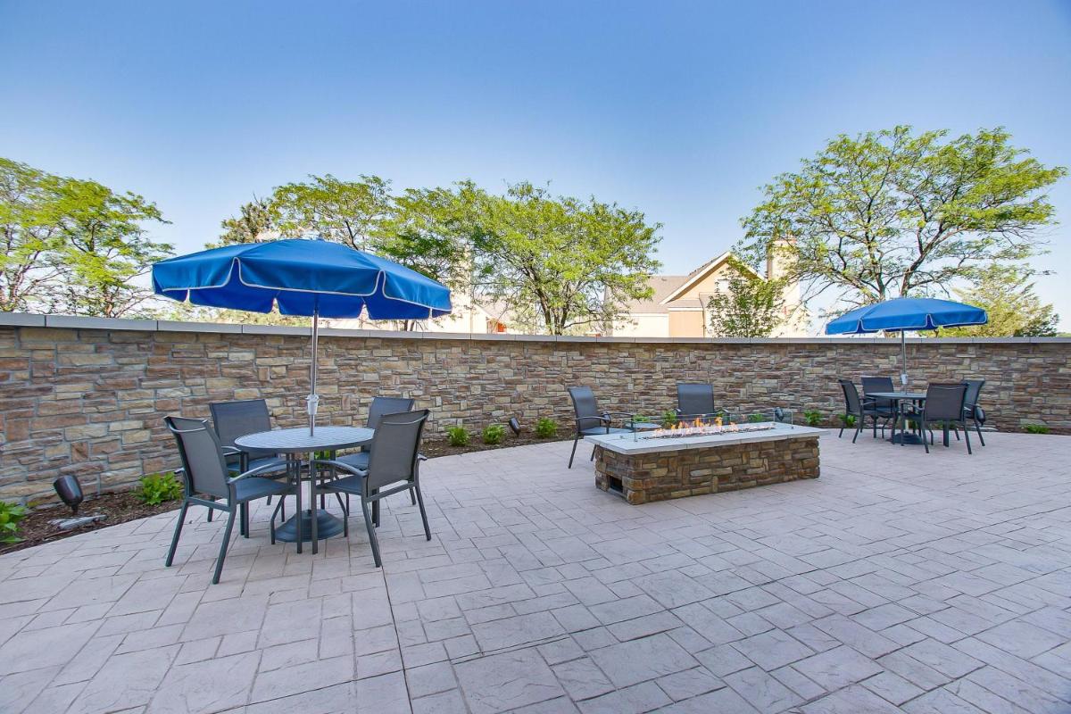 Fairfield Inn & Suites By Marriott Wichita East - image 7