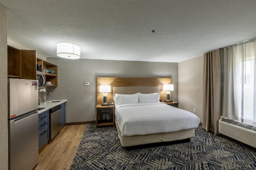 Wichita West Inn and Suites - image 11