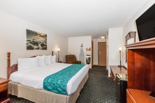 Howard Johnson by Wyndham Wichita Airport - image 19