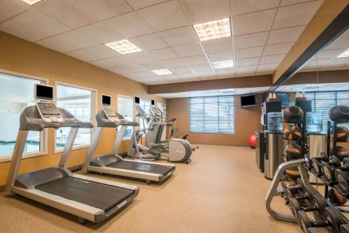 Hilton Garden Inn Wichita - image 10