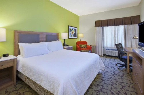 Hilton Garden Inn Wichita - image 19