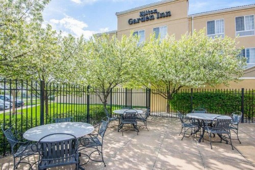 Hilton Garden Inn Wichita - image 2