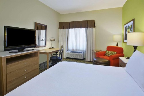 Hilton Garden Inn Wichita - image 27