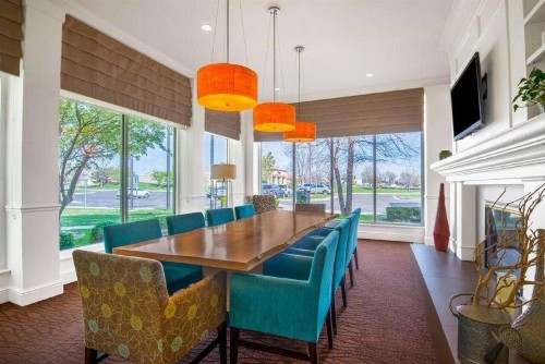 Hilton Garden Inn Wichita - image 4