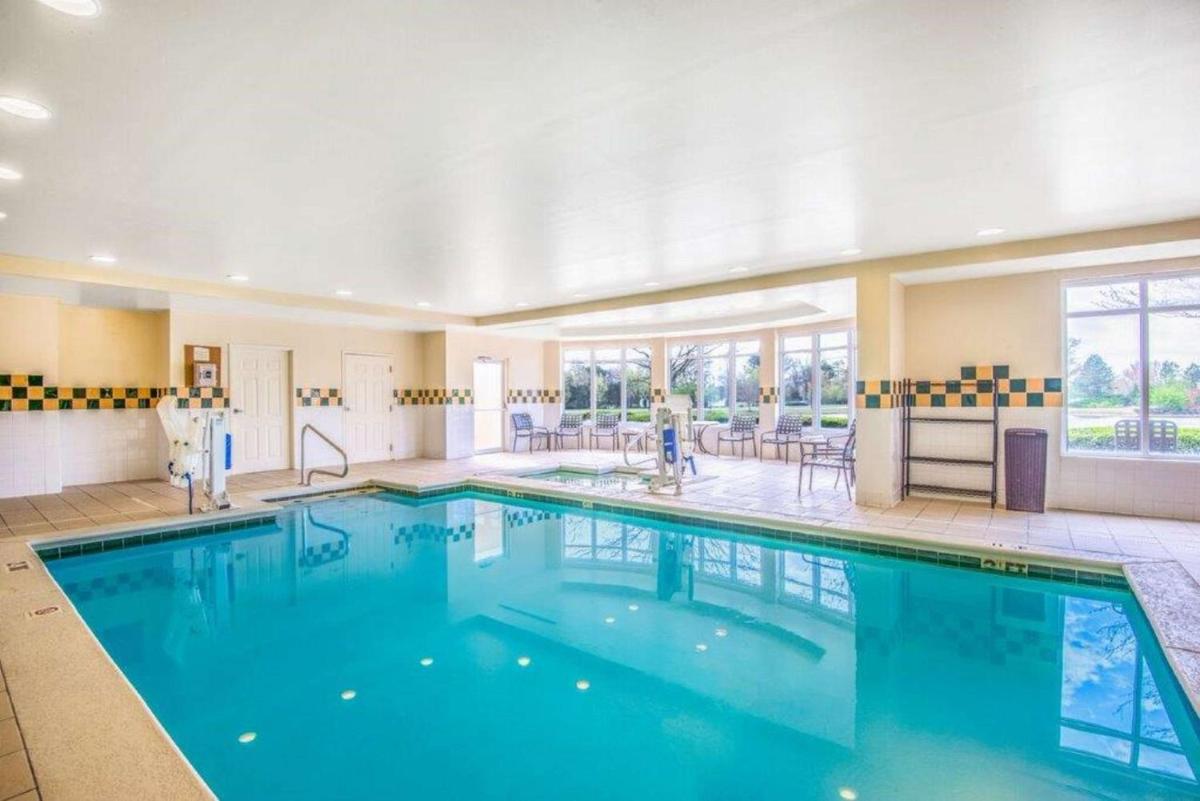 Hilton Garden Inn Wichita - image 6