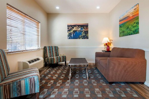Best Western Governors Inn and Suites - image 11