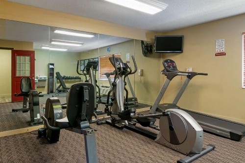 Best Western Governors Inn and Suites - image 19