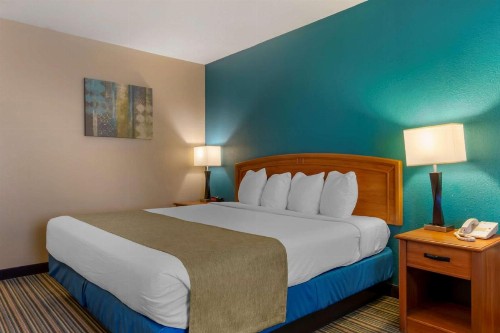 Best Western Governors Inn and Suites - image 22