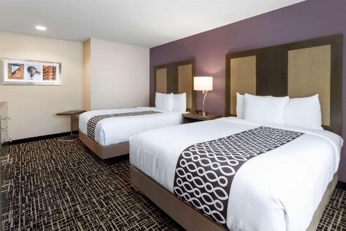 La Quinta by Wyndham Wichita Airport - image 10