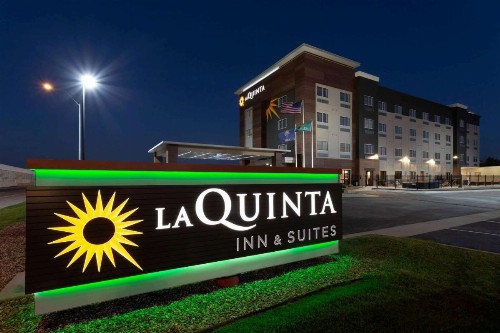 La Quinta by Wyndham Wichita Airport - image 25