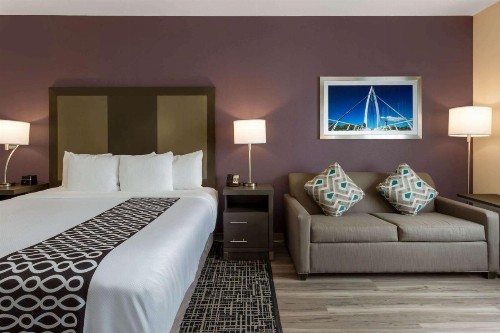 La Quinta by Wyndham Wichita Airport - image 33