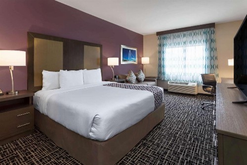La Quinta by Wyndham Wichita Airport - image 36