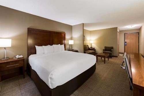 Comfort Inn East Wichita - image 22