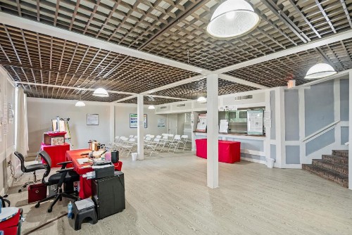 Quality Suites Airport Wichita - image 24