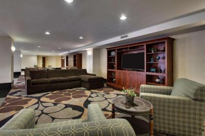 Drury Plaza Hotel Broadview Wichita - image 13