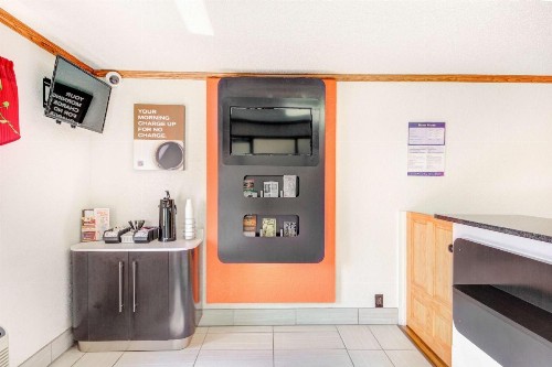 Motel 6-Wichita KS - image 23