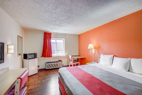 Motel 6-Wichita KS - image 4