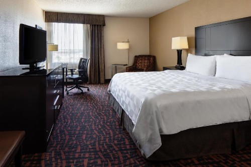 Holiday Inn Wichita East I-35 an IHG Hotel - image 44